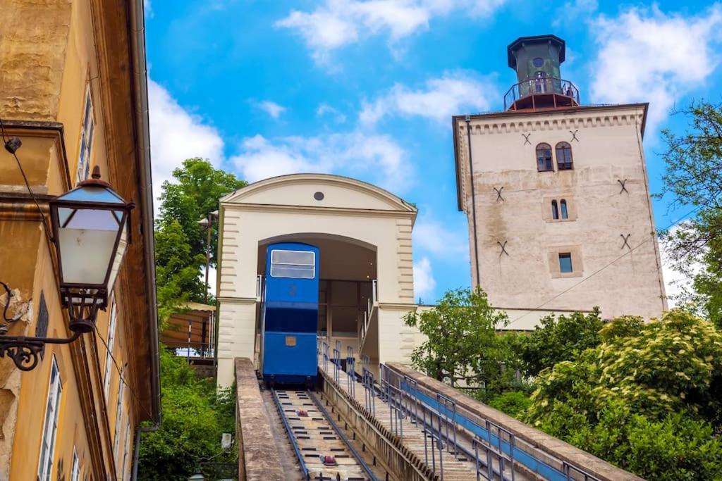 True Zagreb Centrally Located & Spacious Apartment Buitenkant foto